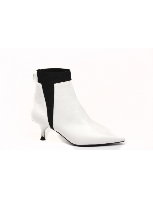 ANKLE BOOT AR109