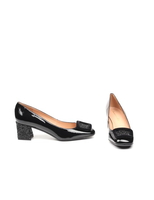 SCARPA CON TACCO A2407