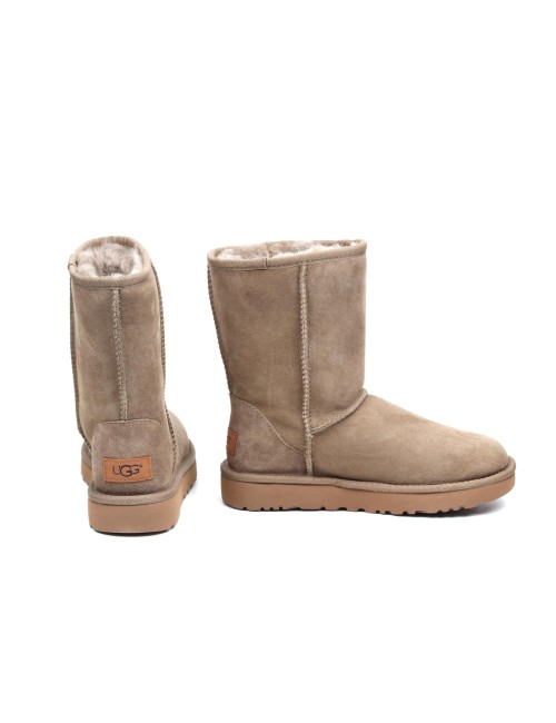 UGG CLASSIC SHORT