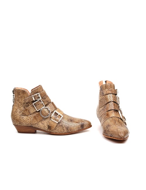 STIVALETTO 1976