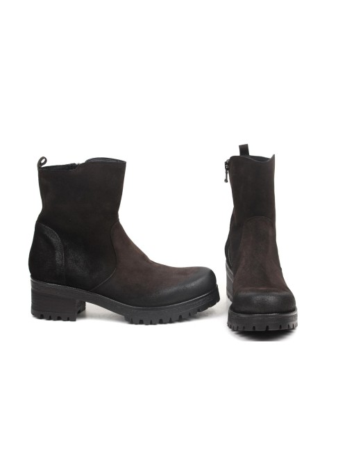 STIEFELETTE P1681