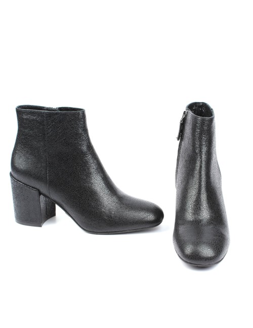 ANKLE BOOT D2002