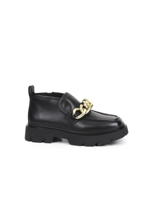 STIEFELETTE UNIVERSECHAIN