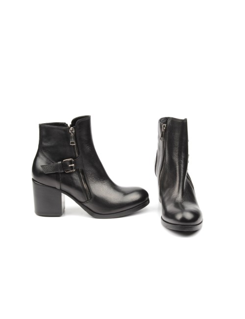 ANKLE BOOT P1920