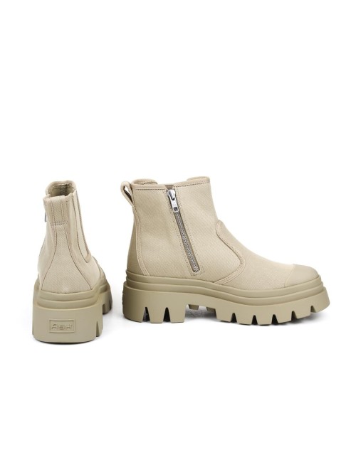 STIEFELETTE POKER