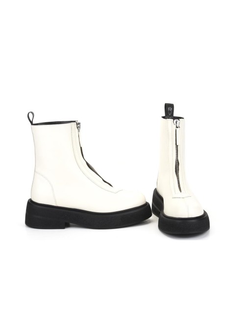 STIEFELETTE Y233