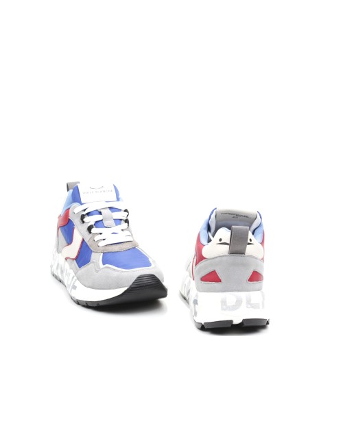 SNEAKER CLUB16
