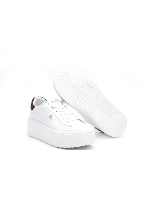 SNEAKER BVLD