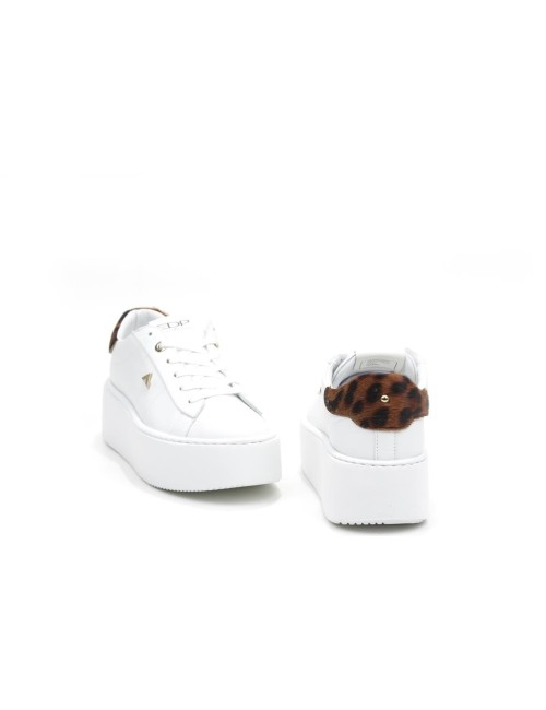 SNEAKER BVLD