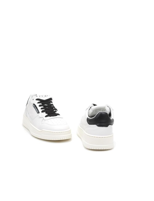 SNEAKER DNLD