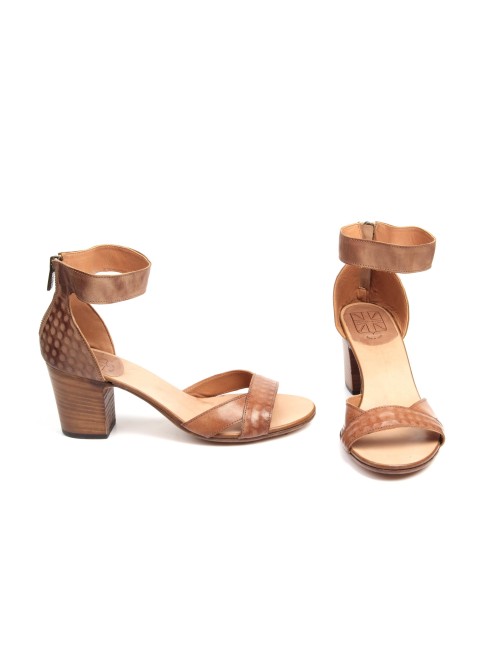 SCARPA CON TACCO 7073