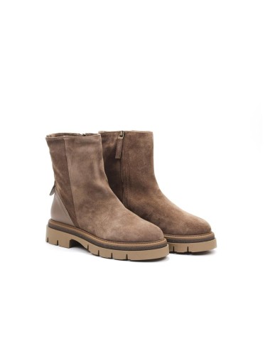 STIEFELETTE IV048