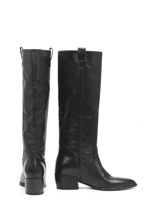 BOOT E3650