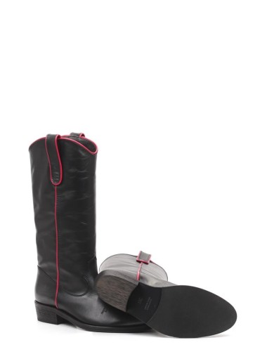 BOOT 3710