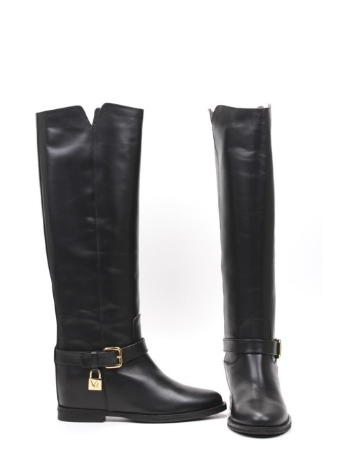 BOOT 4016