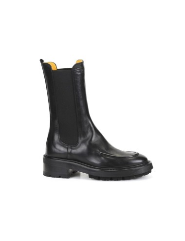 STIEFELETTE P890