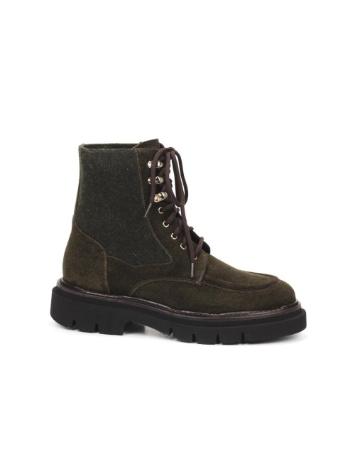 LACE-UP ANKLE BOOT K025T