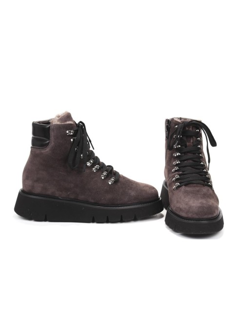 SCHNUERSTIEFELETTE MIT FELL G318T