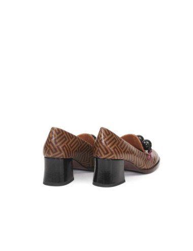 SCARPA CON TACCO TAMARU
