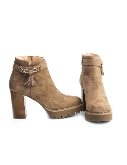 ANKLE BOOT K683T