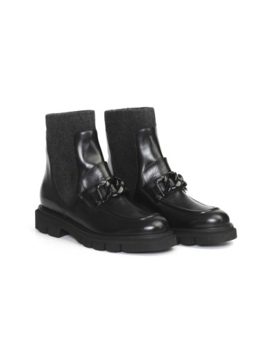 STIEFELETTE G890T