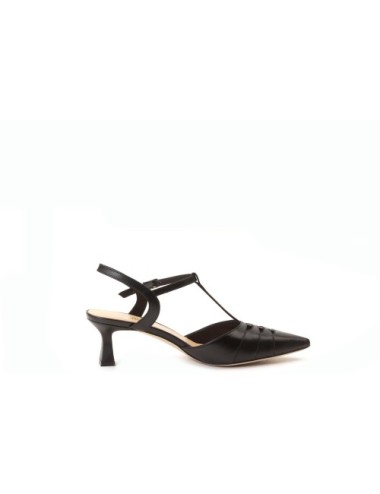 SCARPA CON TACCO CE605