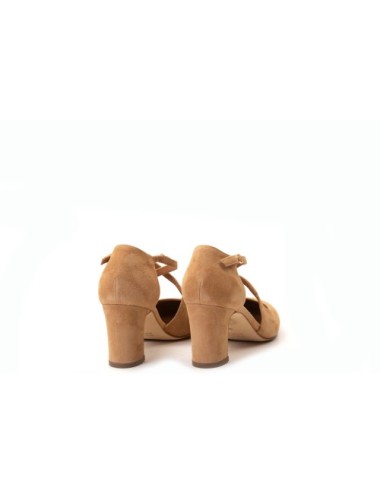SCARPA CON TACCO EN801