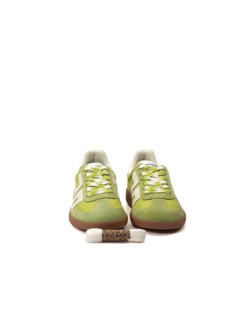 SNEAKER GHOST