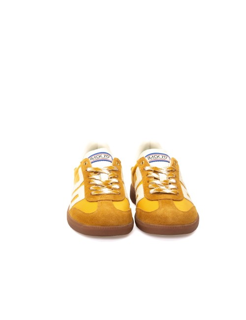 SNEAKER GHOST