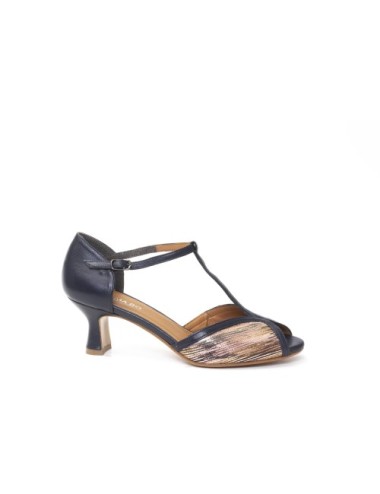 SCARPA CON TACCO A033