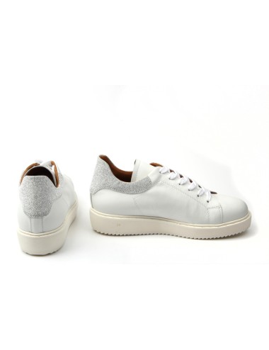 GIL ST. JOHN SNEAKER 2221
