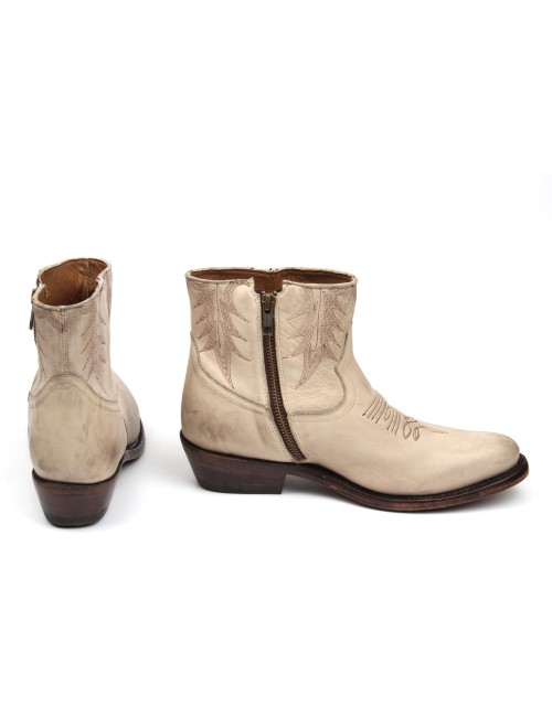 STIEFELETTE KUT